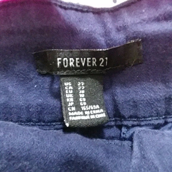 Forever 21 - Picture 5 of 7
